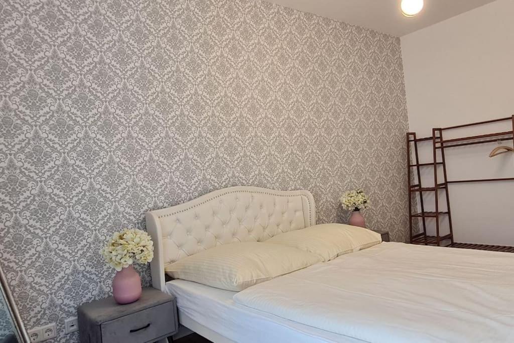 Luxus Wohnung Im Stadtzentrum Nuremberg Bagian luar foto